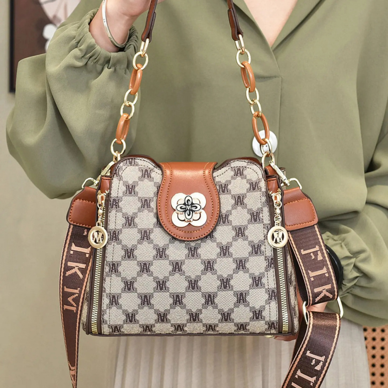 ヴィンテージ風レタープリントショルダーバッグ、ファッショナブ - Vintage Women Fashion のレビューと価格