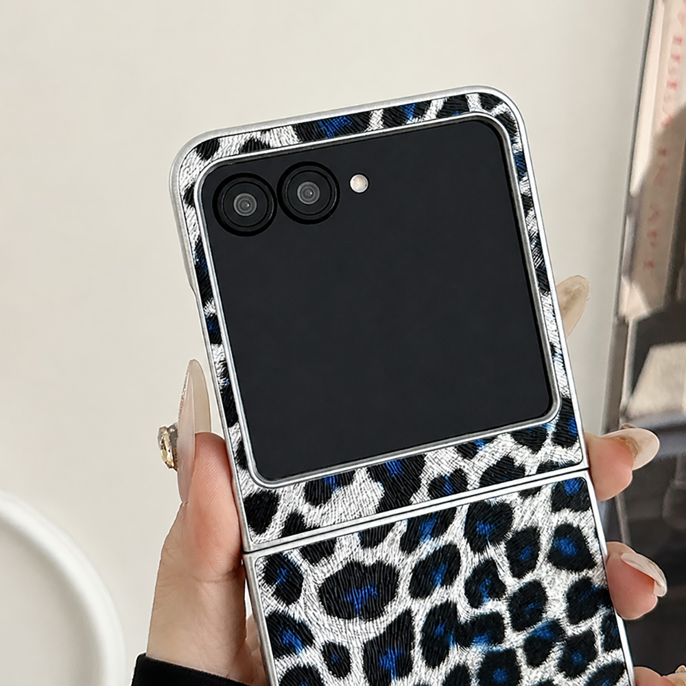 ヒョウ柄折りたたみフリップ電話ケース Motorola Ra - Vintage Women Fashion のレビューと価格