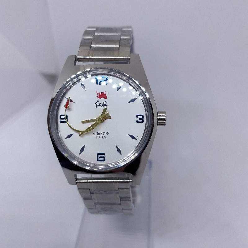 レッド・フラッグ・サーブズ・ザ・ピープル メンズ手巻き機械式 - Vintage Fashion Watches のレビューと価格