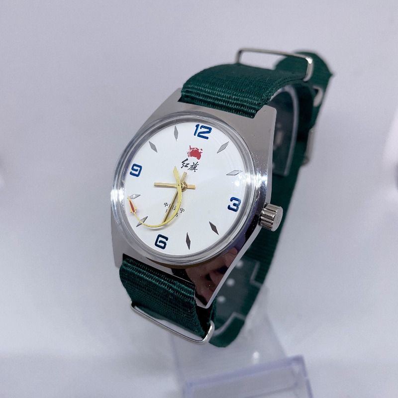 レッド・フラッグ・サーブズ・ザ・ピープル メンズ手巻き機械式 - Vintage Fashion Watches のレビューと価格