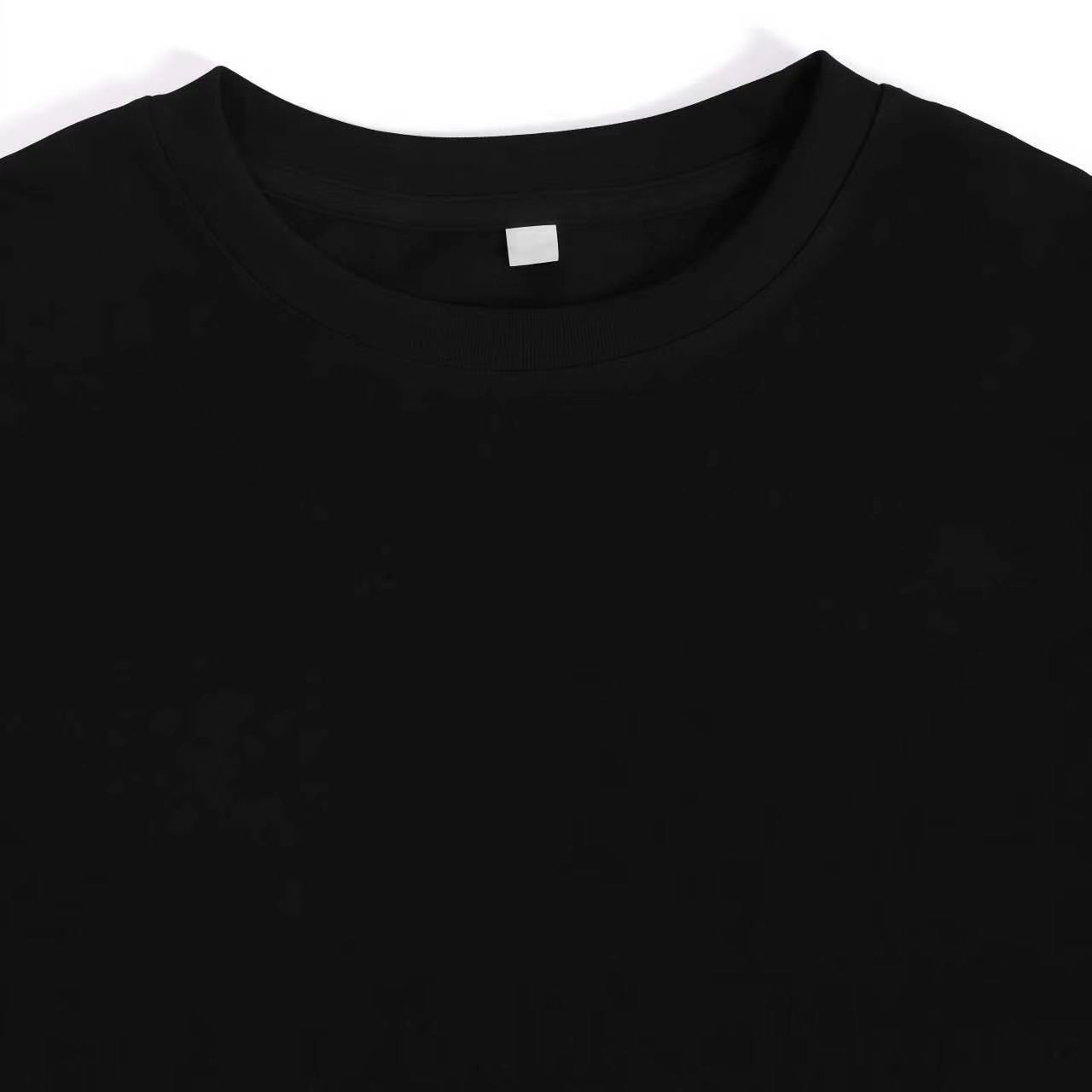 アイテム画像 レトロな猫が腕を噛むTシャツ ヴィンテージ黒猫 - Vintage Fashion Retro Outfit のレビューと価格